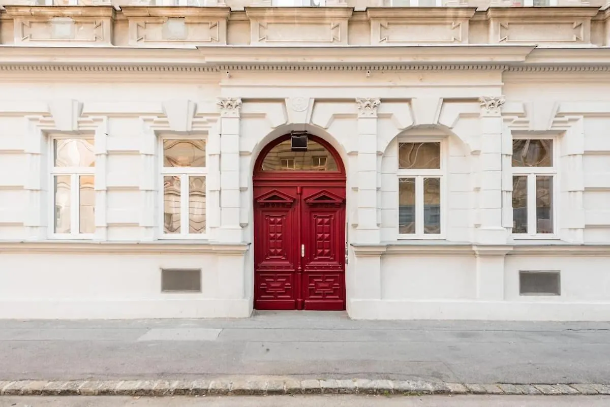 ⍟Luxurious And Bright⍟ 5 Min Walk To City Center Apartment Vienna Austria