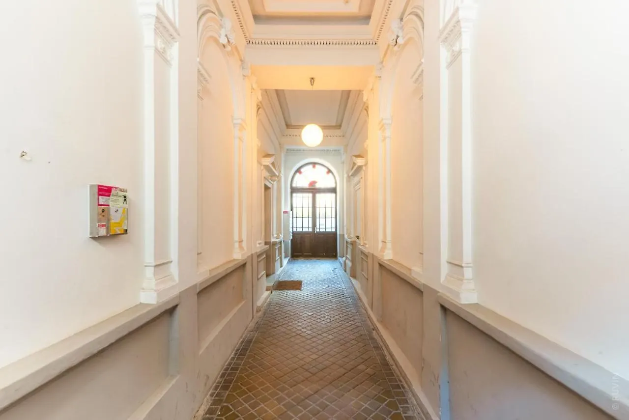 ⍟Luxurious And Bright⍟ 5 Min Walk To City Center Apartment Vienna